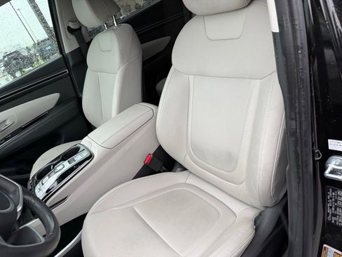 Certified 2024 Hyundai Tucson SEL AWD/4WD image 8
