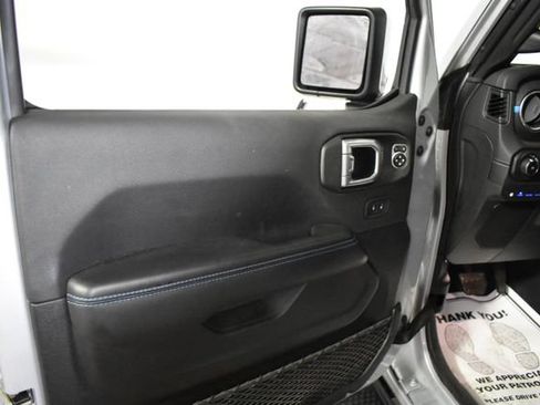 Used 2024 Jeep Wrangler High Altitude AWD/4WD image 7