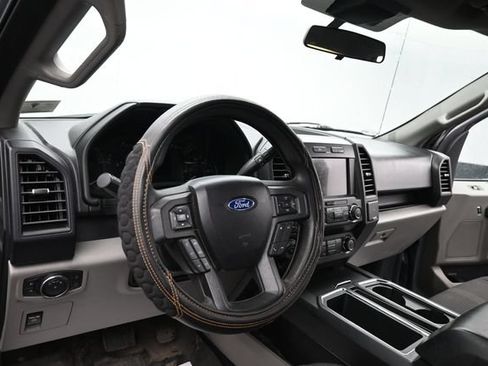 Used 2019 Ford F150 XL w/ Equipment Group 101A Mid AWD/4WD image 12
