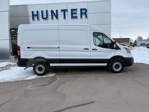 New 2026 Ford Transit 250 148 Medium Roof image 38