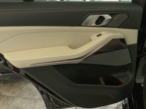 New 2026 BMW X5 xDrive40i AWD/4WD image 10