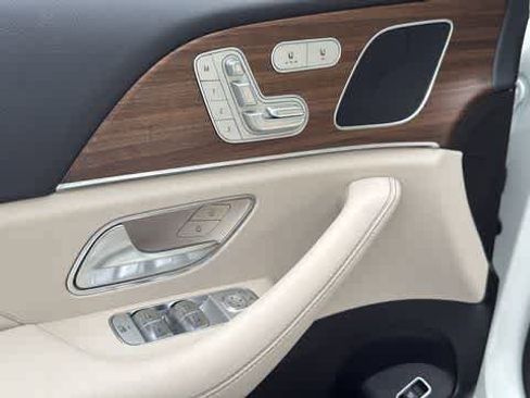 Certified 2026 Mercedes-Benz GLE 350 4MATIC image 6