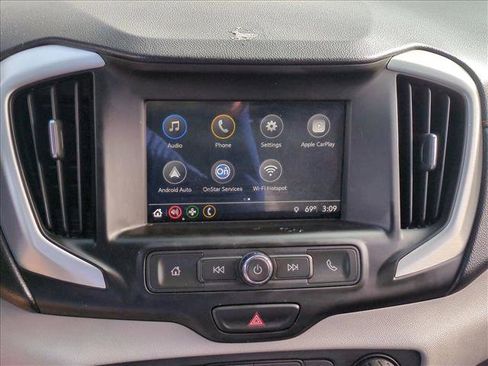 Used 2018 GMC Terrain SLE image 13