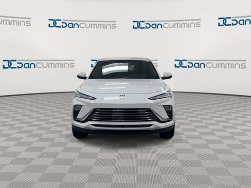 New 2026 Buick Envista Preferred w/ Convenience I Package FWD image 3