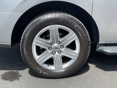 Used 2021 Ford Expedition Max XLT RWD image 58