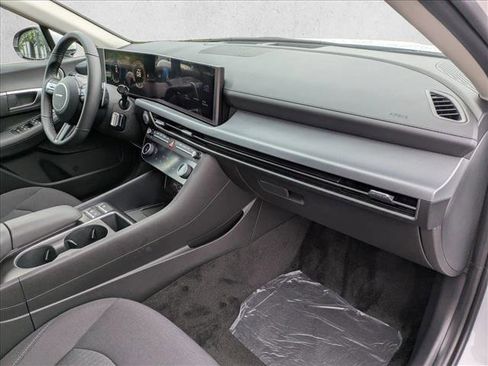 Used 2026 Hyundai Sonata SEL image 22