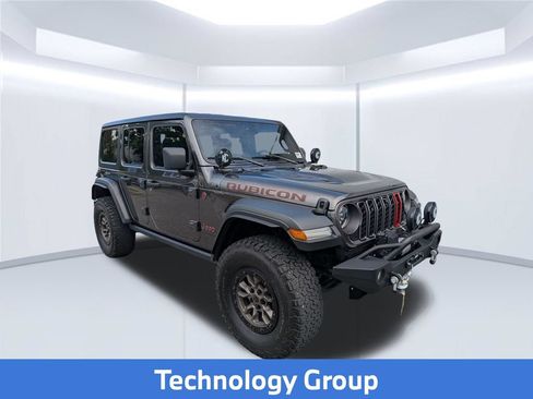 Used 2024 Jeep Wrangler Unlimited Rubicon w/ Technology Group AWD/4WD image 5