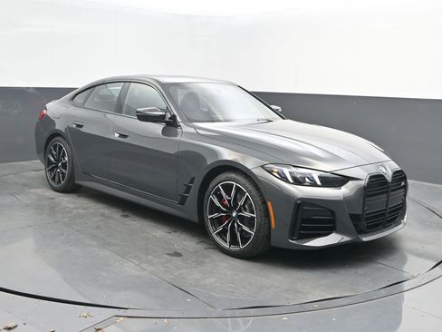 New 2026 BMW M440i w/ Premium Package RWD image 9