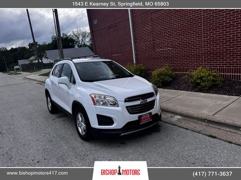 Used 2015 Chevrolet Trax LT FWD image 8