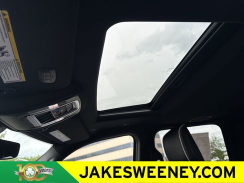 New 2026 RAM 3500 Laramie w/ Night Edition AWD/4WD image 24