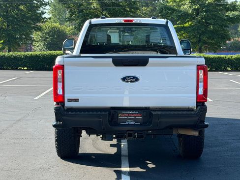 Used 2023 Ford F250 XL AWD/4WD image 7