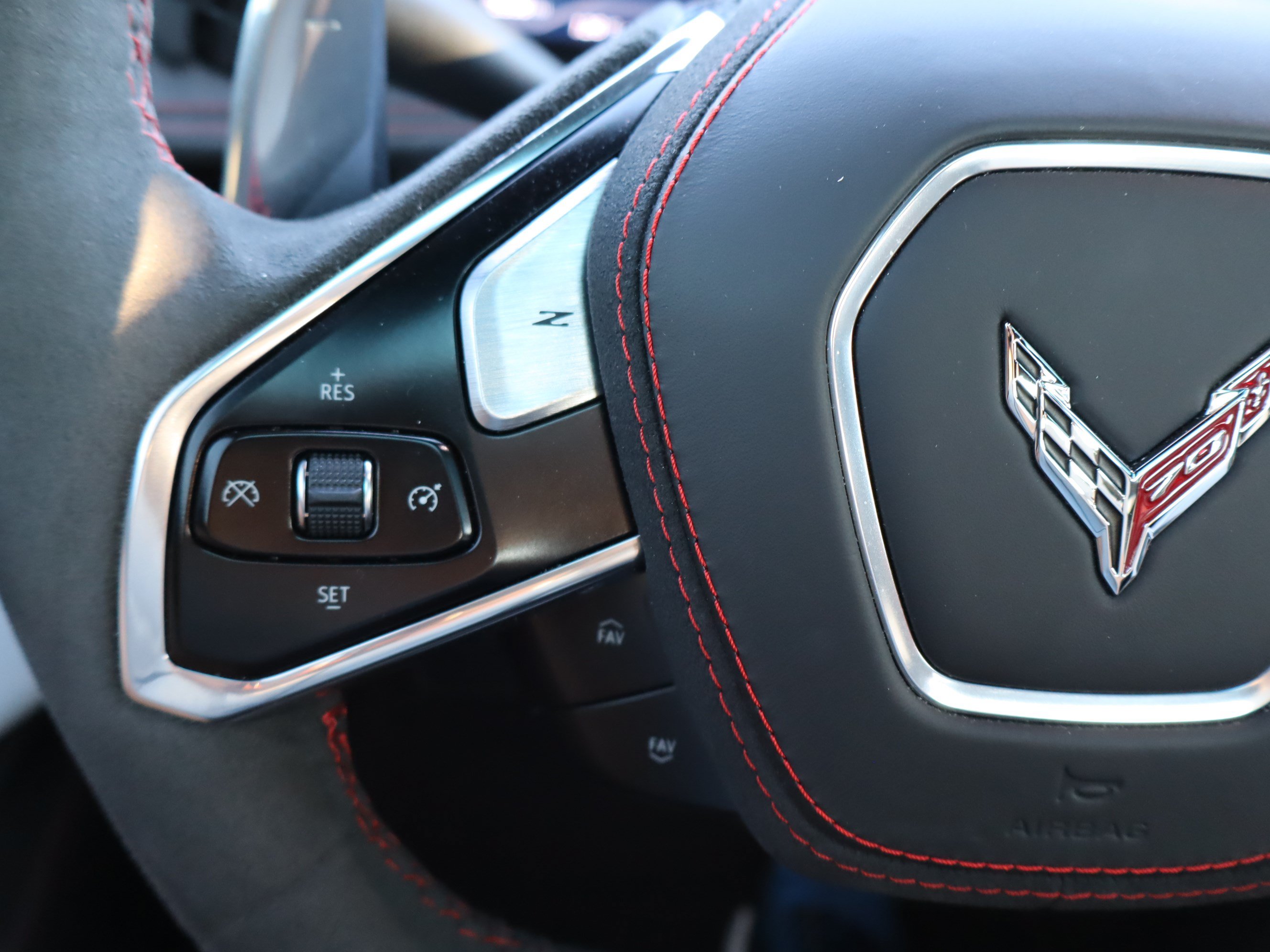 Used 2023 Chevrolet Corvette Stingray Premium Cpe w/ Z51 Performance Package RWD image 19