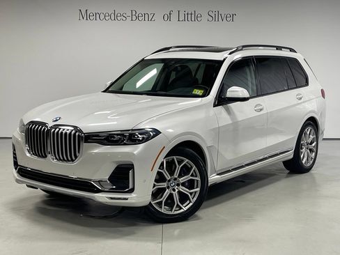 Used 2021 BMW X7 xDrive40i w/ Cold Weather Package AWD/4WD image 1