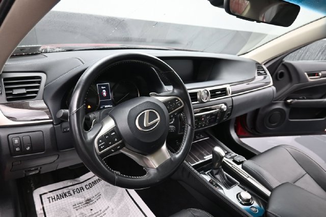 Used 2018 Lexus GS 350 AWD w/ Premium Package image 16