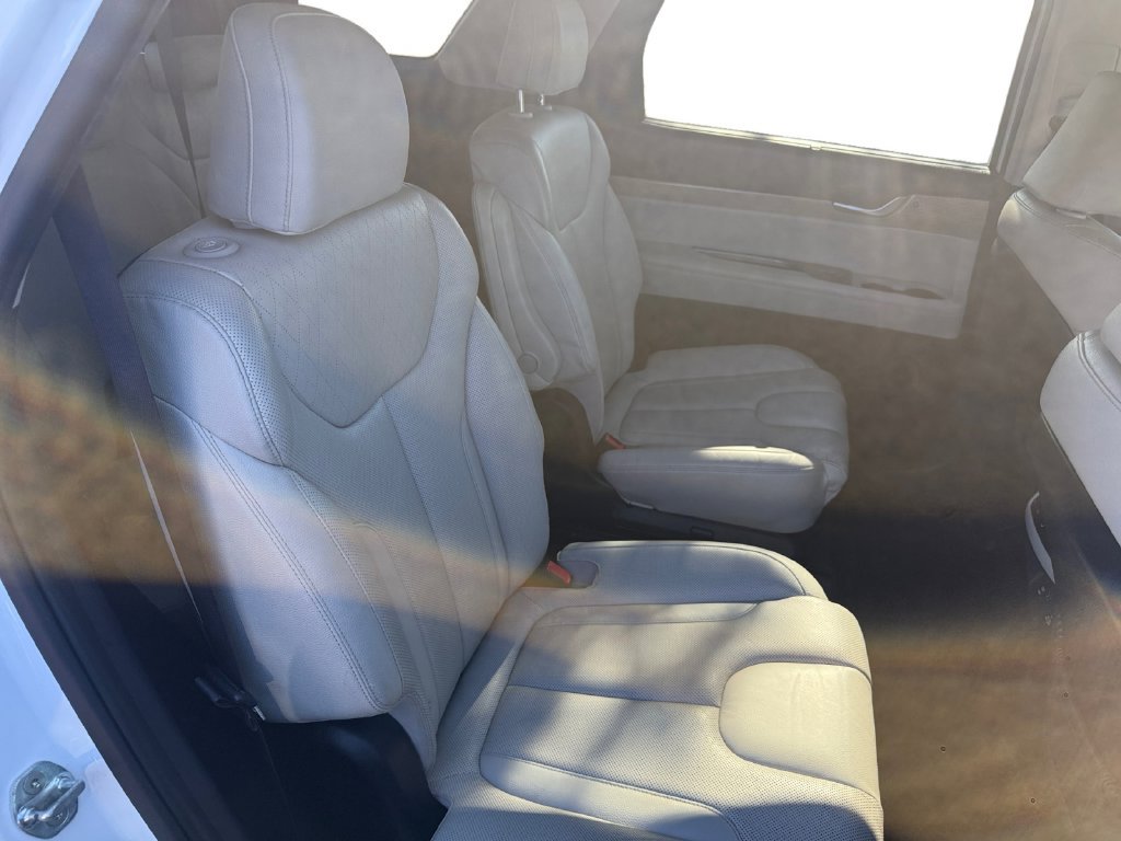 Used 2021 Hyundai Palisade SEL w/ Premium Package FWD image 17