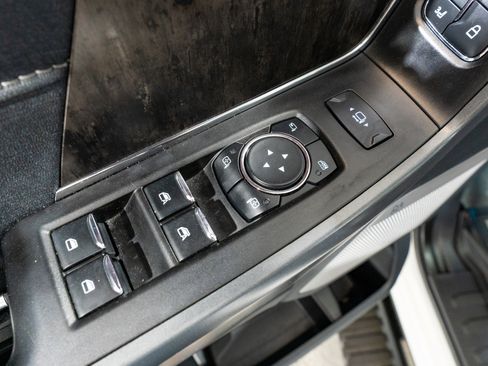 Used 2023 Ford F250 Lariat w/ Sport Appearance Package image 17