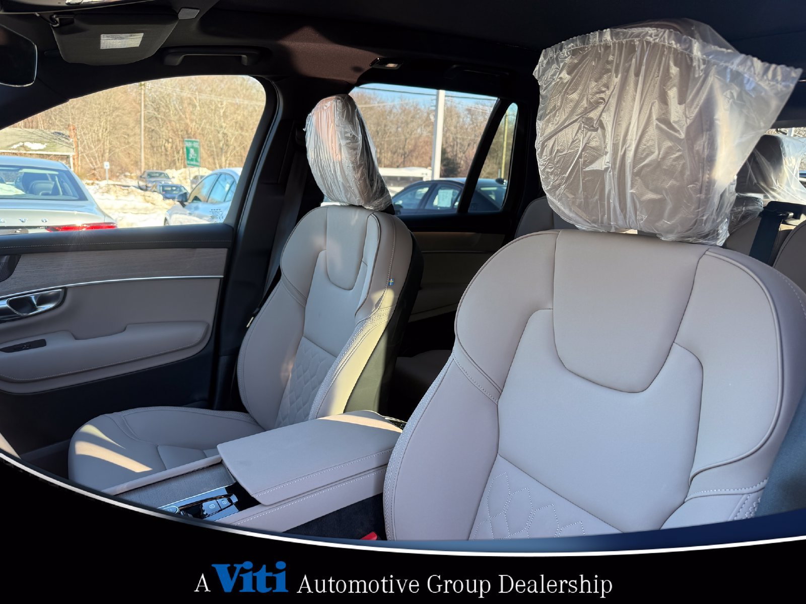 Used 2026 Volvo XC90 B5 Plus w/ Protection Package Premier AWD/4WD image 13