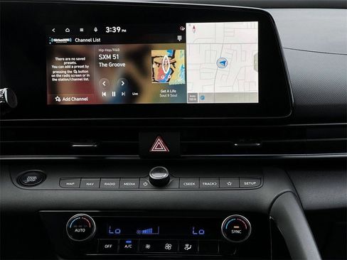 New 2025 Hyundai Elantra SEL image 19