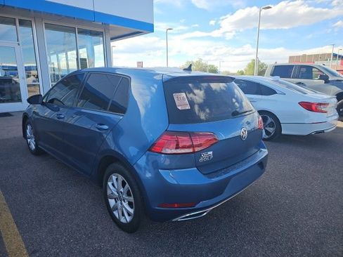 Used 2021 Volkswagen Golf 4-Door image 5