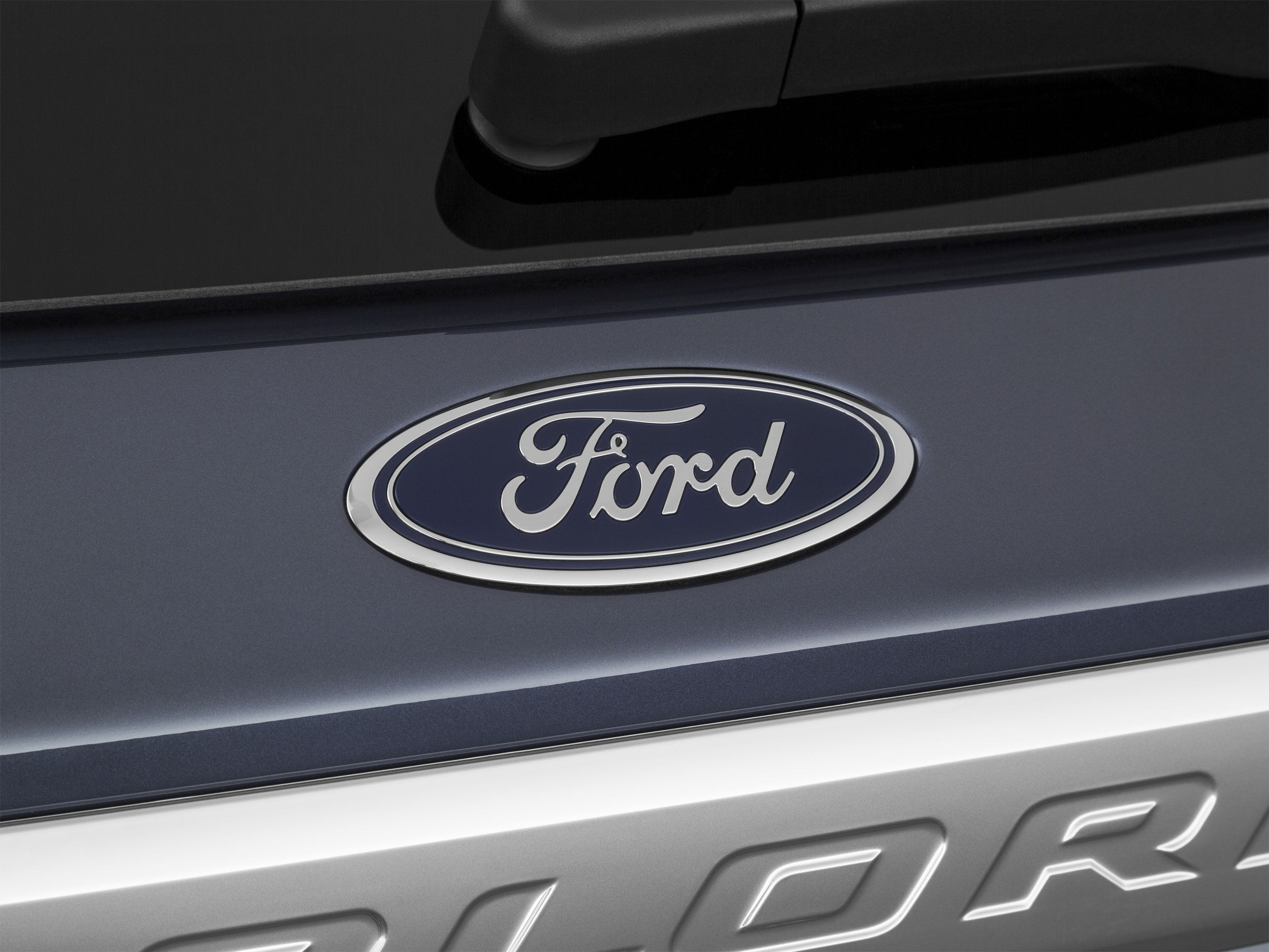 Used 2021 Ford Explorer Limited w/ Equipment Group 301A AWD/4WD image 65