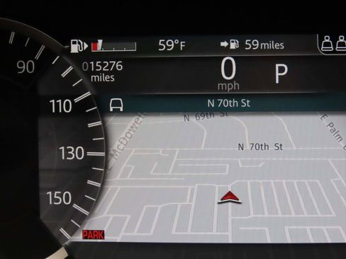 Used 2023 Land Rover Discovery Sport SE R-Dynamic image 10