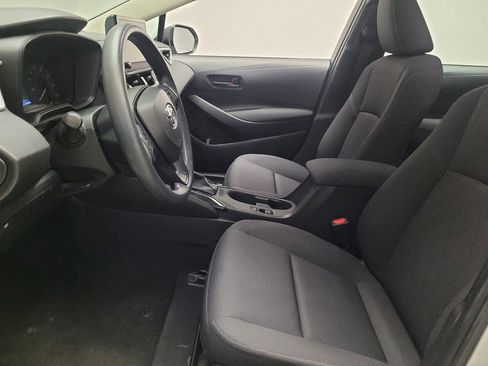 Used 2024 Toyota Corolla LE FWD image 17