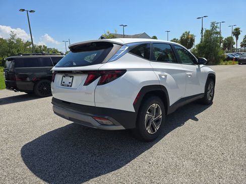 New 2026 Hyundai Tucson Blue SE FWD image 7
