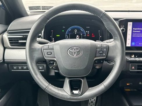 Used 2025 Toyota Camry SE w/ Multimedia Upgrade Package AWD/4WD image 50