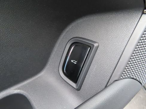 Certified 2024 Cadillac Lyriq Sport AWD/4WD image 11