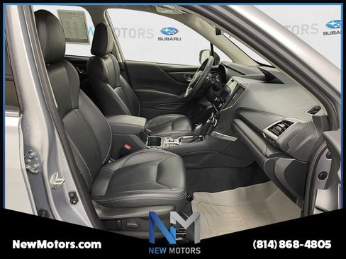 Used 2023 Subaru Forester Touring image 13