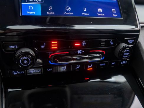 Used 2021 Jeep Grand Cherokee L Limited image 27