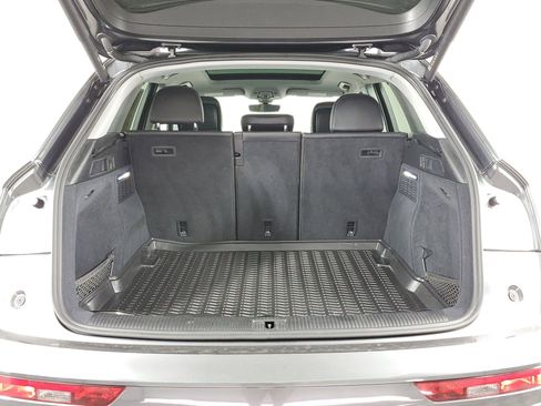 Certified 2023 Audi Q5 2.0T Premium w/ Convenience Package image 21