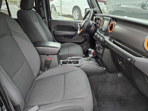 Certified 2021 Jeep Wrangler Unlimited Sport image 31