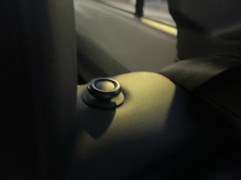 Certified 2024 Subaru Crosstrek 2.5i Limited image 46