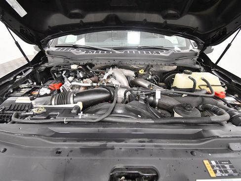 Used 2023 Ford F250 XLT image 12