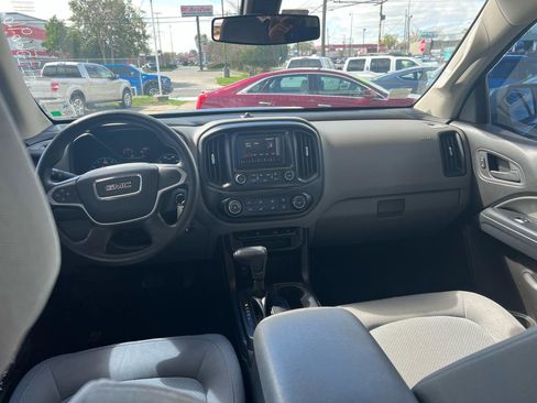 Used 2017 GMC Canyon 2WD Crew Cab w/ Convenience Package image 5