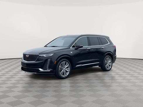 Certified 2023 Cadillac XT6 Premium Luxury image 4