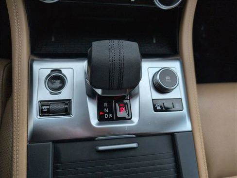 Used 2022 Jaguar F-PACE S image 12