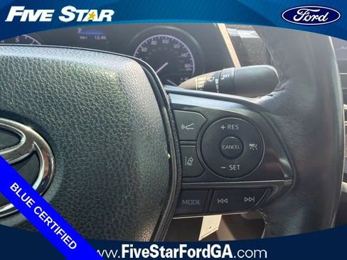 Used 2021 Toyota Camry SE FWD image 18