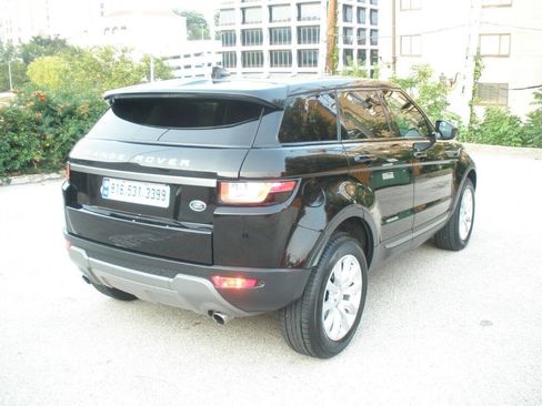 Used 2019 Land Rover Range Rover Evoque AWD/4WD image 8