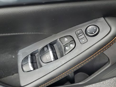 Used 2023 Nissan Maxima SR w/ Sport Mat Group FWD image 30