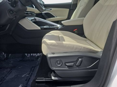 Certified 2025 Audi Q5 Premium w/ Convenience Package AWD/4WD image 20