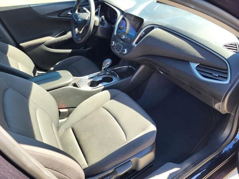 Used 2023 Chevrolet Malibu LT w/ Driver Confidence Package image 9