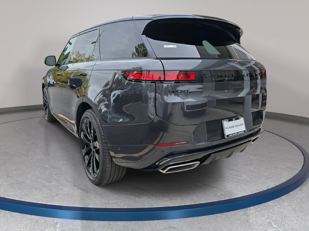 New 2027 Land Rover Range Rover Sport Dynamic SE AWD/4WD image 7