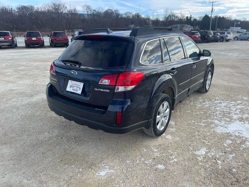 Used 2012 Subaru Outback 2.5i Limited w/ Moonroof Pkg image 2