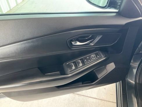 Certified 2023 Honda Accord EX image 4
