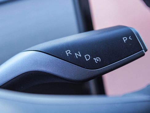 Used 2024 Tesla Model Y Long Range image 20