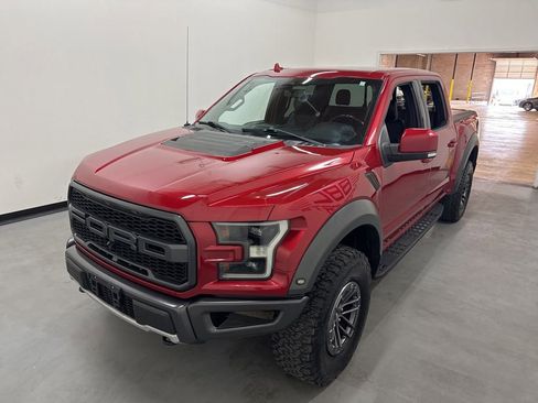Used 2020 Ford F150 Raptor w/ Equipment Group 802A Luxury AWD/4WD image 19