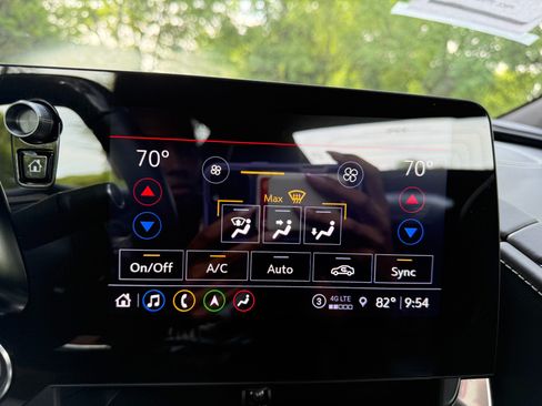 Used 2023 Chevrolet Corvette Z06 RWD image 44