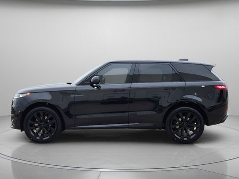 New 2026 Land Rover Range Rover Sport Dynamic SE AWD/4WD image 2